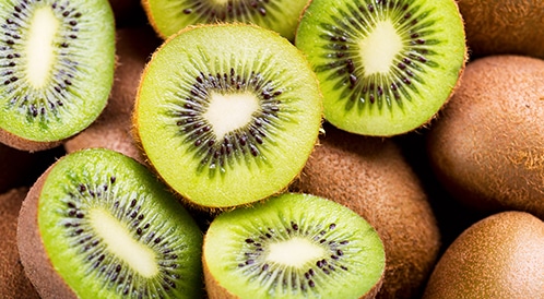 فوائدها صحية ونفسية وجمالية.. تعرّف على الفاكهة السحرية