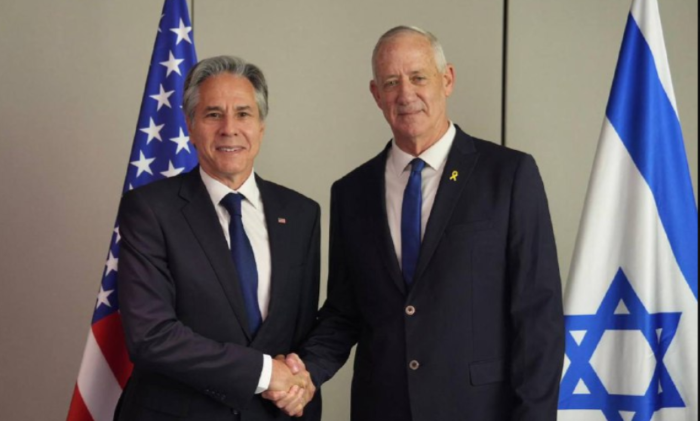 غانتس لبلينكن: عليكم إزالة خطر حزب الله و..إلّا!