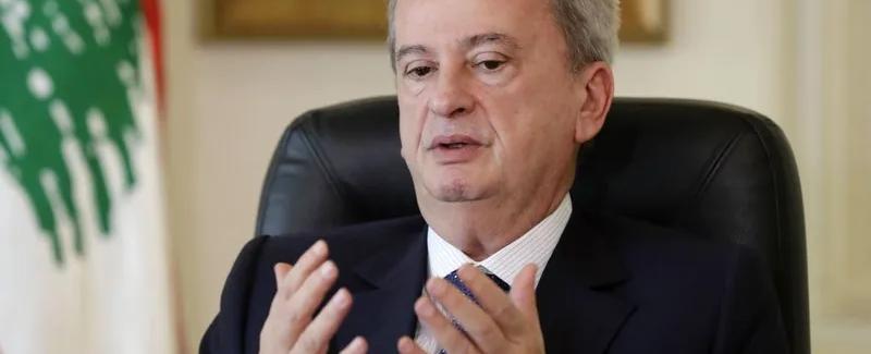 وجّهت إليه تهمًا بسرقة وهدر الأموال العامة.. صدور القرار الظني بحق رياض سلامة.. ومكتبه يعلّق