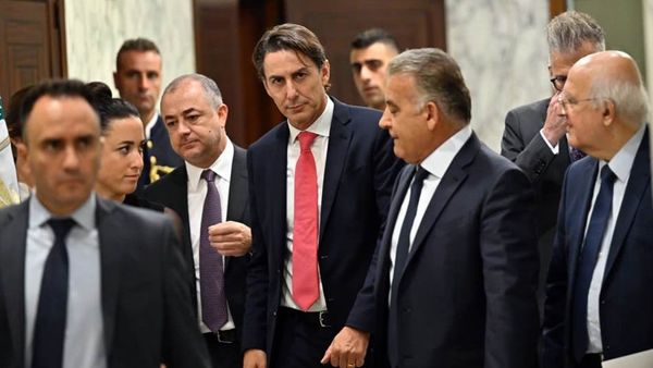 من أين لهوكشتاين هذه الثقة بالنفس؟