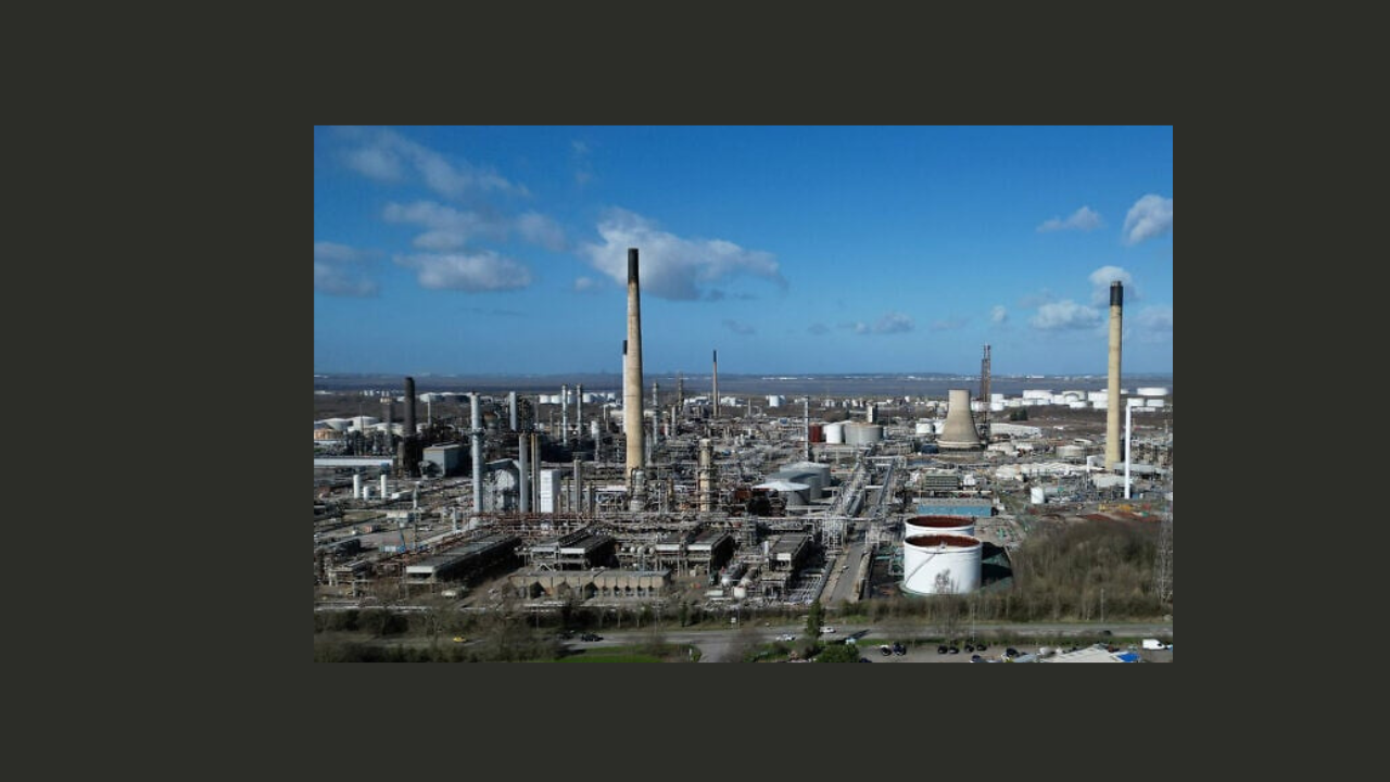 ضغط أميركي يسرّع الإفراج عن 400 مليون برميل من الاحتياطي النفطي العالمي