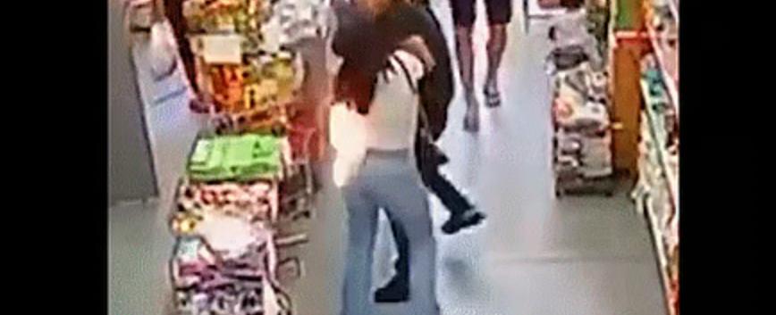 فيديو.. لحظة مرعبة لانفجار هاتف محمول في جيب امرأة