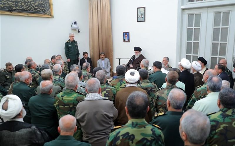 خامنئي: الإنجازات الأخيرة خلقت شعوراً بالعظمة وليس مهمًا عدد الصواريخ التي أصابت أهدافها