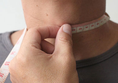 تحذير.. إذا تجاوز محيط رقبتك هذا القياس فأنت في خطر