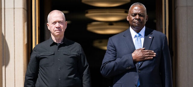 واشنطن تؤكد غياب المبرر الشرعي لدى إيران للهجوم وأوستن يعلن نشر قوة عسكرية للدفاع عن اسرائيل