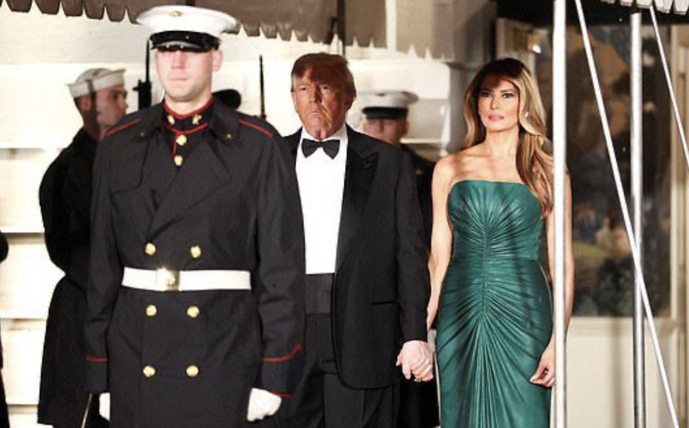 بتوقيع لبناني.. فستان ميلانيا ترامب باستقبال محمد بن سلمان يثير تفاعلا