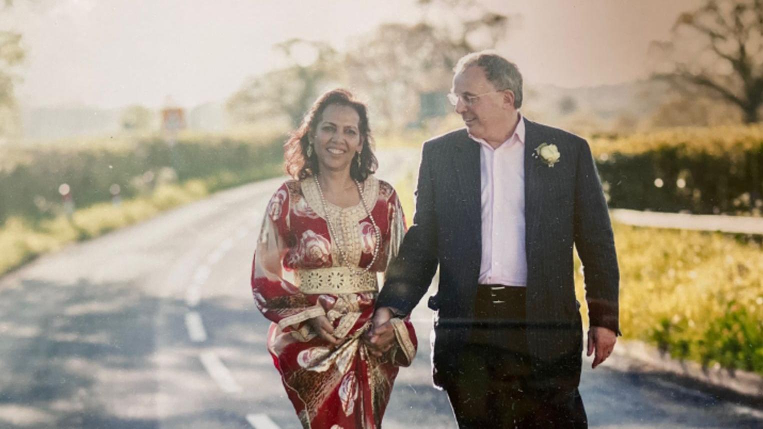 بعد السبعين من عمره.. وزير بريطاني سابق يكتشف إصابته بالتوحد