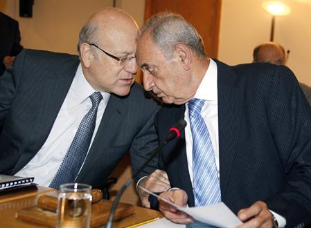 سلامة يواجه اتفاق بري وميقاتي عليه ويتمسّك بمنصبه