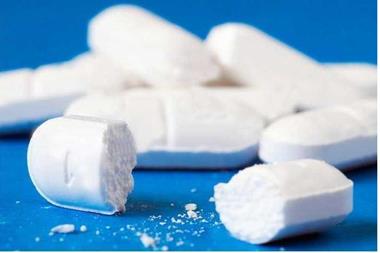 لهذه الأسباب.. إحذر تجزئة قرص الدواء 