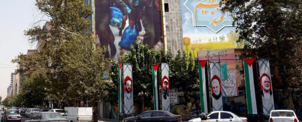 لماذا يخاطب الغرب إيران ب"وقاحة" ويحرمها من حق "الهجوم الدفاعي" على إسرائيل؟