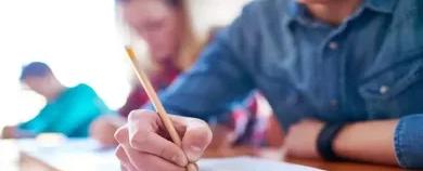 أحلام المدرسة.. لماذا تطاردنا مدى حياتنا؟