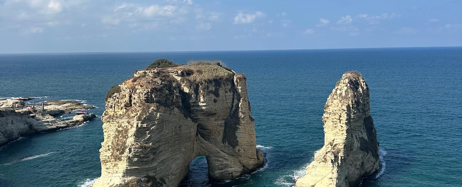 سقطت "الصخرة" على رأس الحزب!