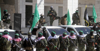 تقرير يكشف: حماس تموّل رواتب موظفيها من ٧٠٠ مليون دولار مخزّنة تحت الأرض