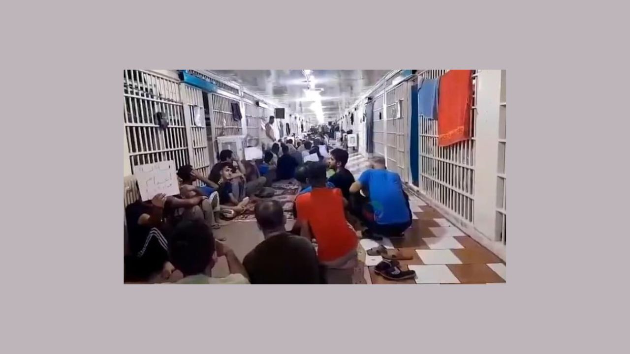 إضراب جماعي لـ1500 محكوم بالإعدام في إيران… وبعضهم يخيط شفتيه احتجاجًا