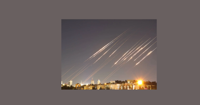 اسرائيل تزخّم هجومها تراجيديًا وايران "تقنّن" صواريخها دراماتيكيًّا