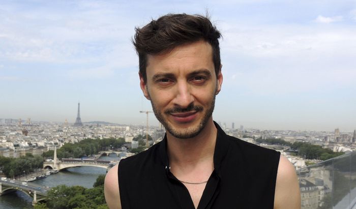 من قاضى المدير الفني للعرض الافتتاحي للألعاب الأولمبية في باريس؟