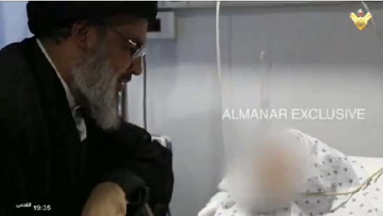 نصرالله يشكر من قدموا له التعازي "غيابيًّا" و"المنار" تنشر فيديو لزيارته والدته في المستشفى قبل وفاتها