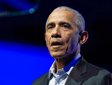 أوباما: الكائنات الفضائية «حقيقية» لكنها ليست في المنطقة 51