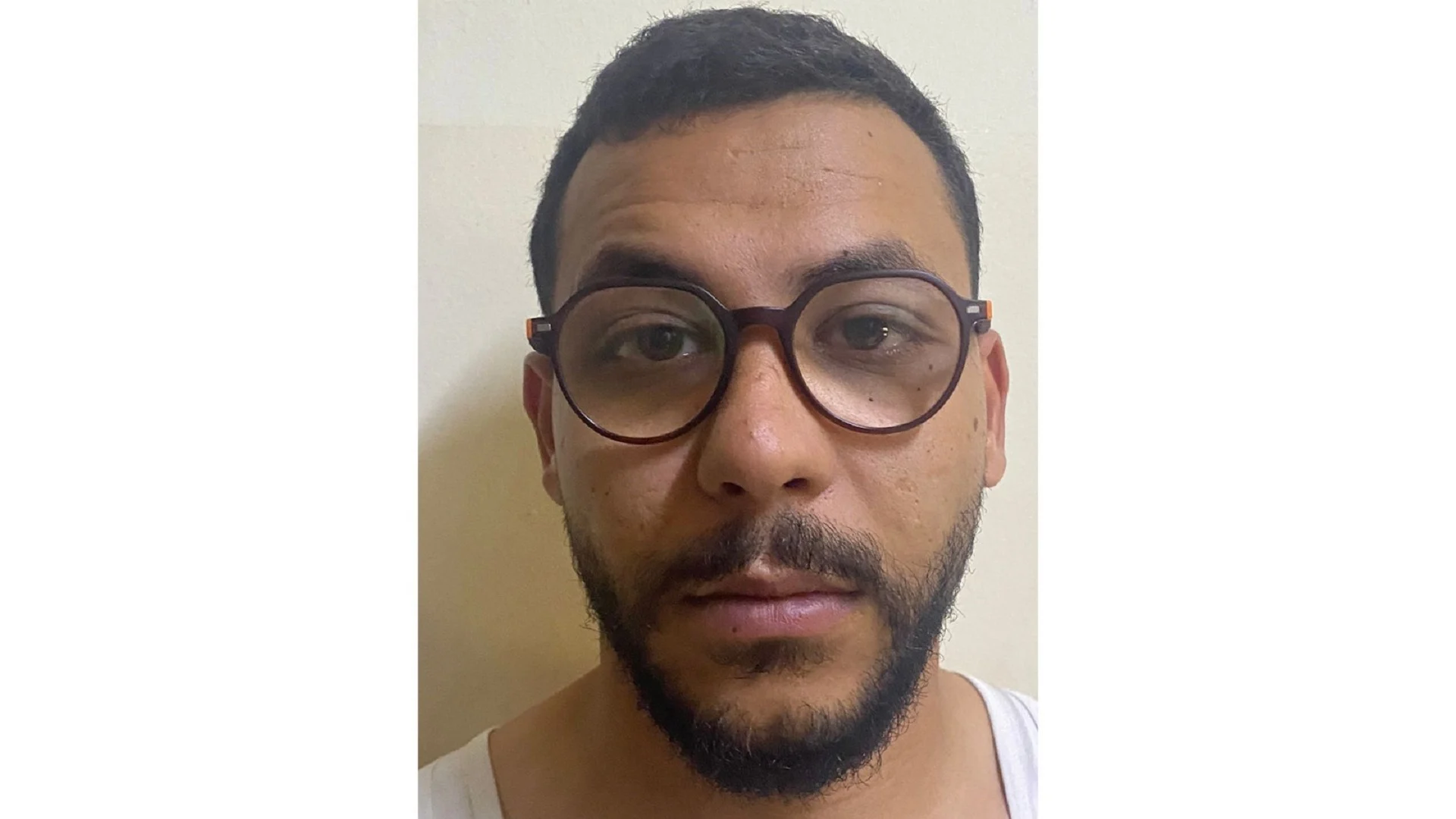 الدولارات "المجمّدة"... هكذا سُلبت أموال الضحايا حتى انكشفت اللعبة 