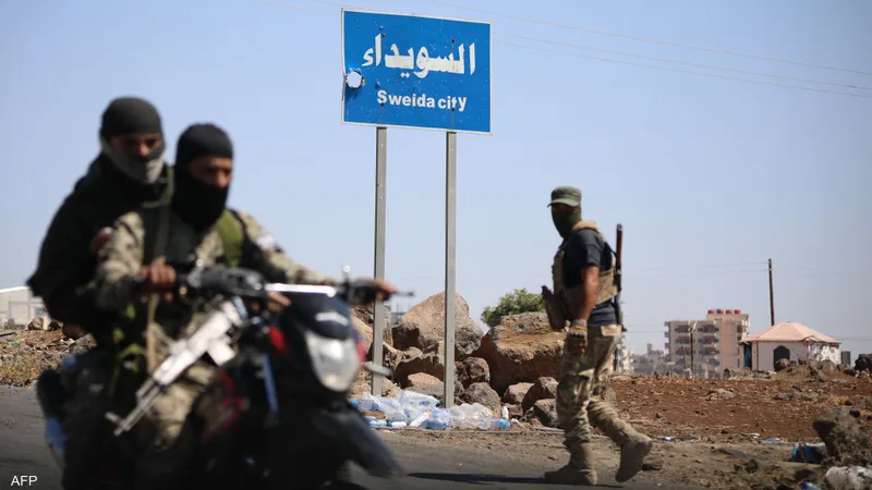 دمشق تنفي حصار السويداء: شائعات لإنعاش تجارة السلاح والكبتاغون