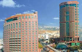 فندق حبتور بيروت يغلق أبوابه والسبب.. قناة تدعم حزب الله