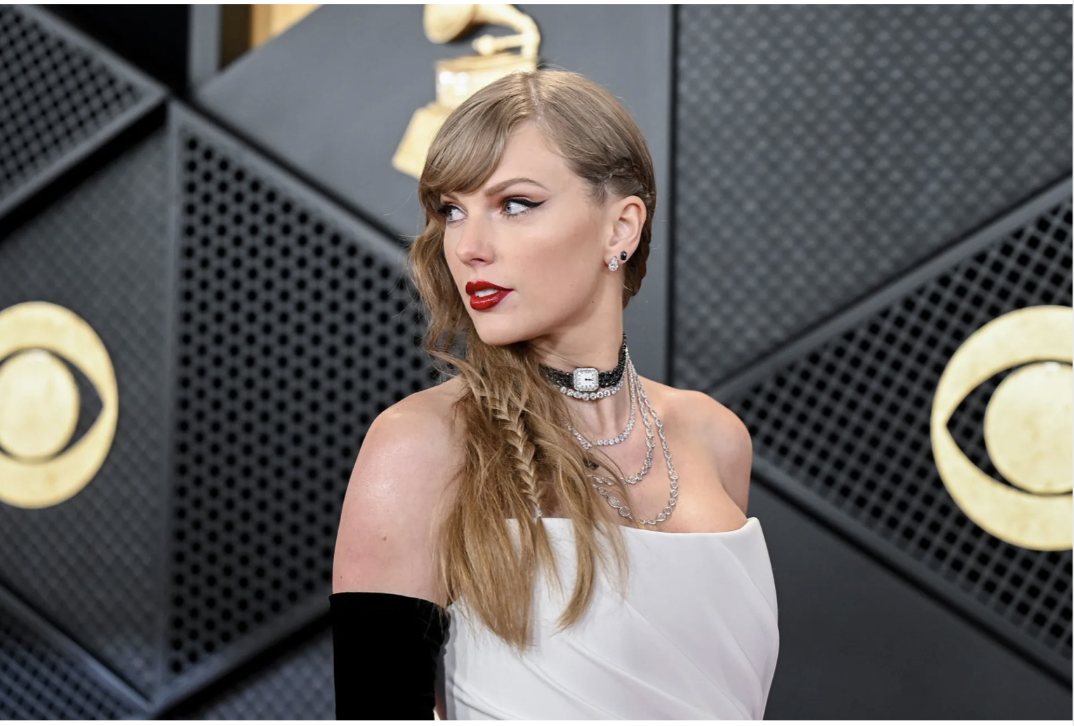 آخر صيحات عالم الساعات.. لن ترتديها في معصمك