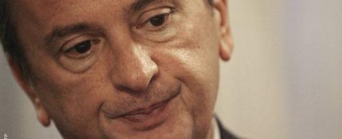 بعد أن حجز طابقًا بآكمله على نفقته الخاصة.. نقل رياض سلامة إلى مستشفى بحنّس