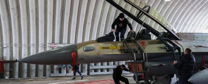 مصدر أمني رفيع في إسرائيل: الرد على إيران سيكون قويًّا و"الحرب" معها محتملة