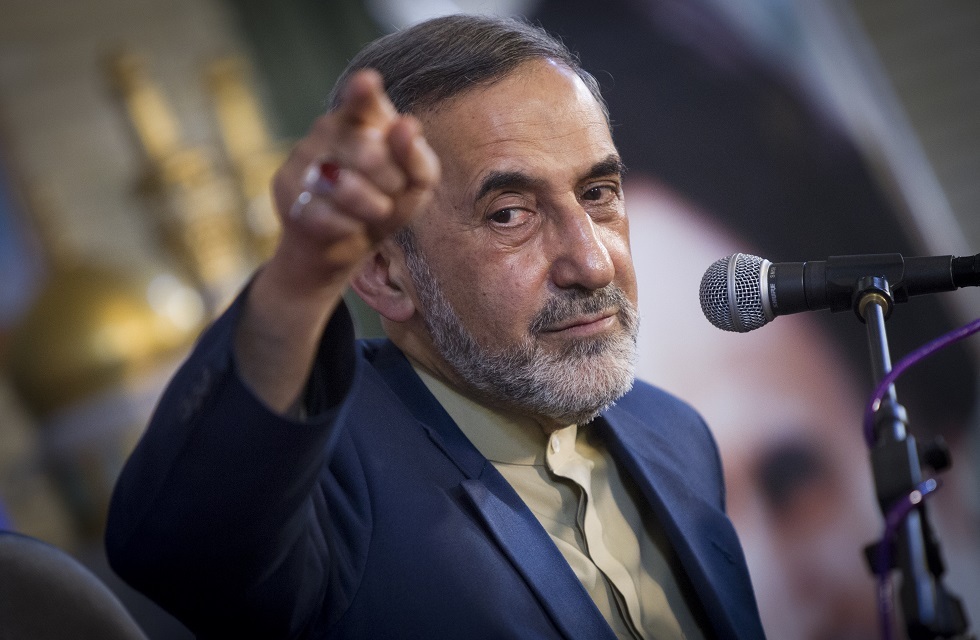 مستشار خامنئي: "وجود حزب الله في لبنان  بات أهمّ من الخبز اليومي والماء"