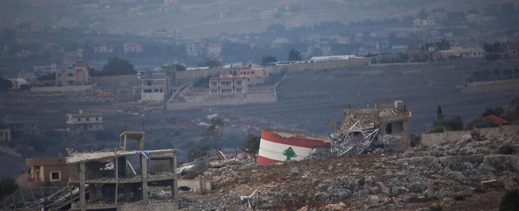 صحافي "مقرب من الثنائي" يدعو الى مساءلة "حزب الله" عمّا سببه من كوارث ومآس