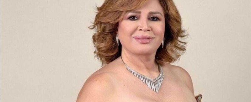 "داعية" لإلهام شاهين: "كم عمرك ولا تزالين بعيدة عن الآداب؟