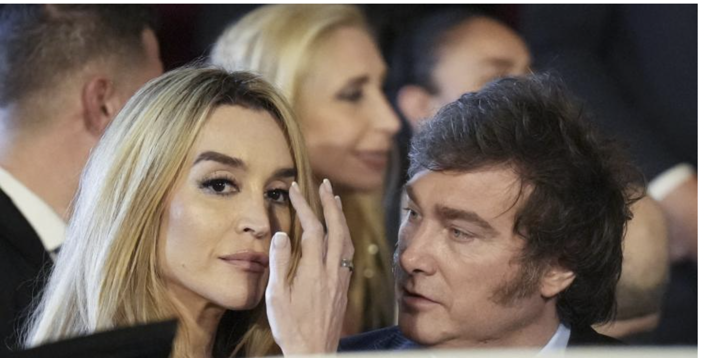 “فاطمة" تسرق الأضواء.. من هي حبيبة رئيس الأرجنتين الجديد؟