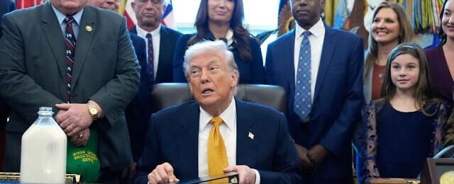 "الأربعاء المجنون" بدأ ب"حرب وشيكة" وانتهى بكلام "مبهم" لترامب وبظهور عراقجي " معتذرًا" على فوكس نيوز