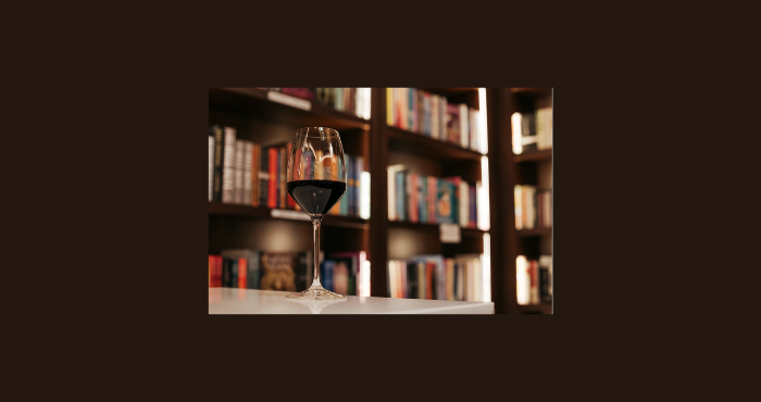 لجذب القراء.. متاجر الكتب تستعين بالبيرة والنبيذ