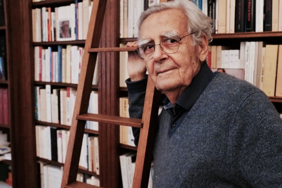 "حضّ الملايين على القراءة".. وفاة المقدّم التلفزيوني الفرنسي برنار بيفو