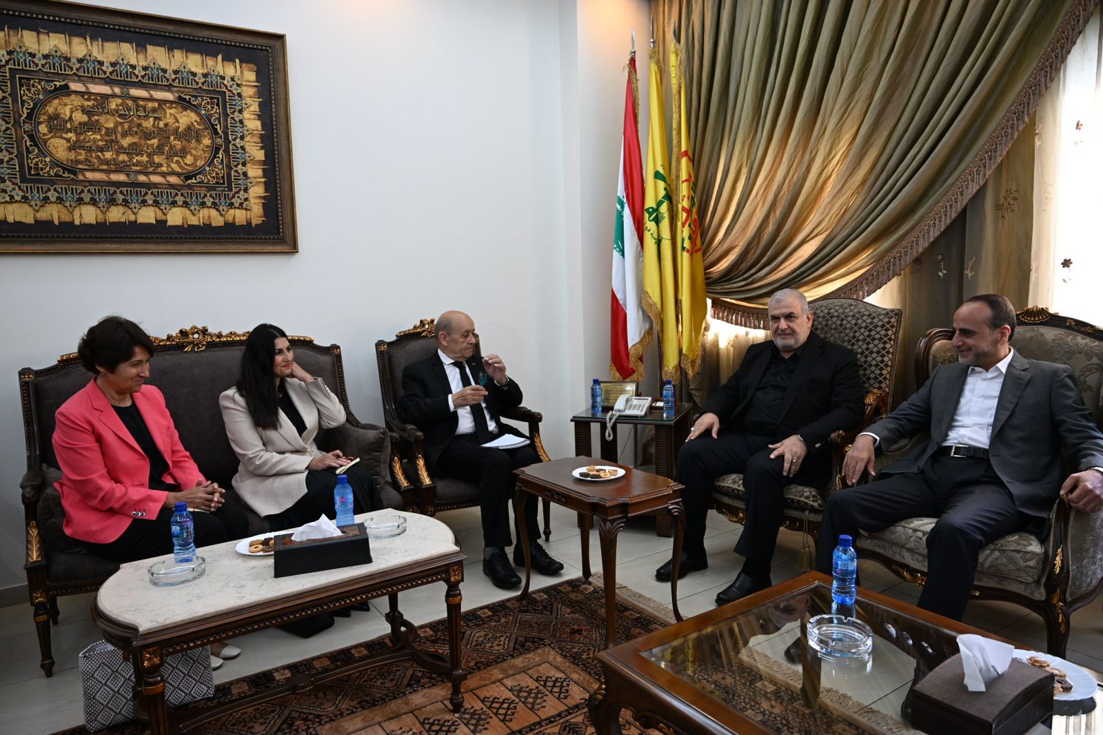بري "متفائل" ولودريان يحط في الضاحية.. حركة بلا رئيس!