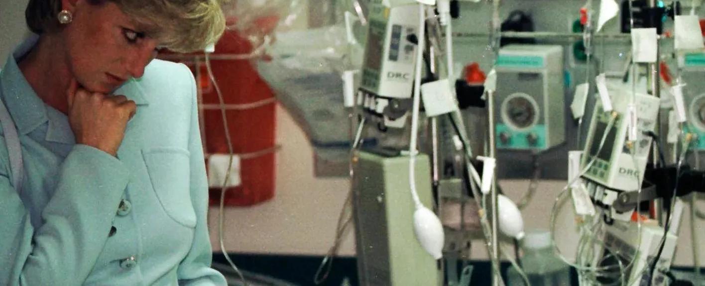 "كبسولة الزمن" تفتح بعد أربعة عقود.. ما السرّ الذي كشفته عن الأميرة ديانا؟