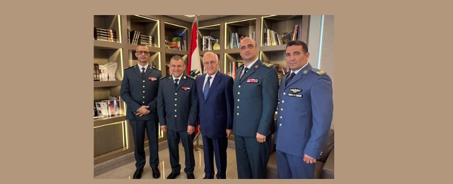 الرئيس ميشال سليمان "ينعي" حرب العصابات ويقول: هكذا يكون العيد الحقيقي للجيش