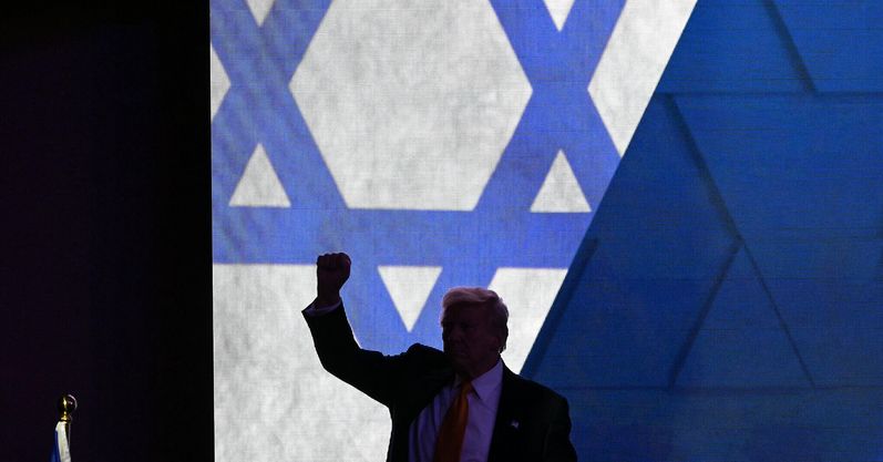 ترامب يستنجد بيهود أميركا