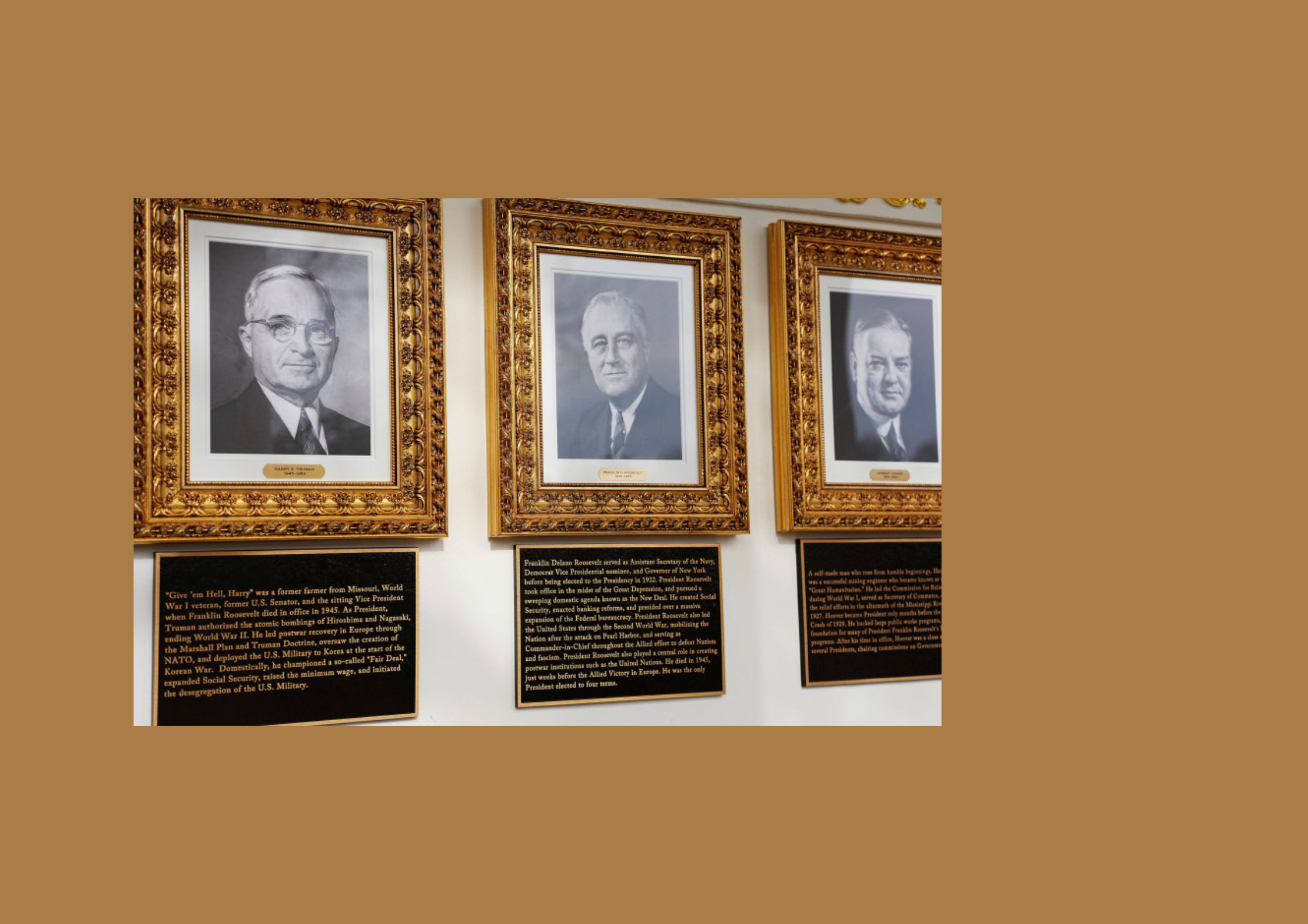 ترامب يهين رؤساء سابقين بلوحات علقها في "ممر الشهرة" في البيت الأبيض: بايدن واوباما وكلينتون وبوش الابن