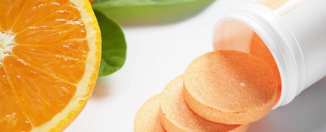 الإفراط في فيتامين سي: آثار خطيرة وأضرار تهدّد صحتك