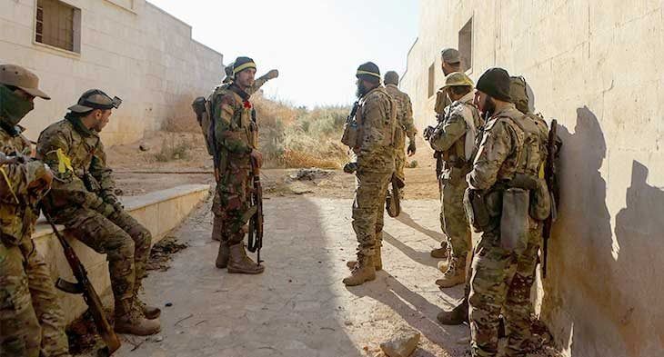 ماذا يحصل في سوريا ولماذا عاودت المعارضة المسلحة هجوماتها؟