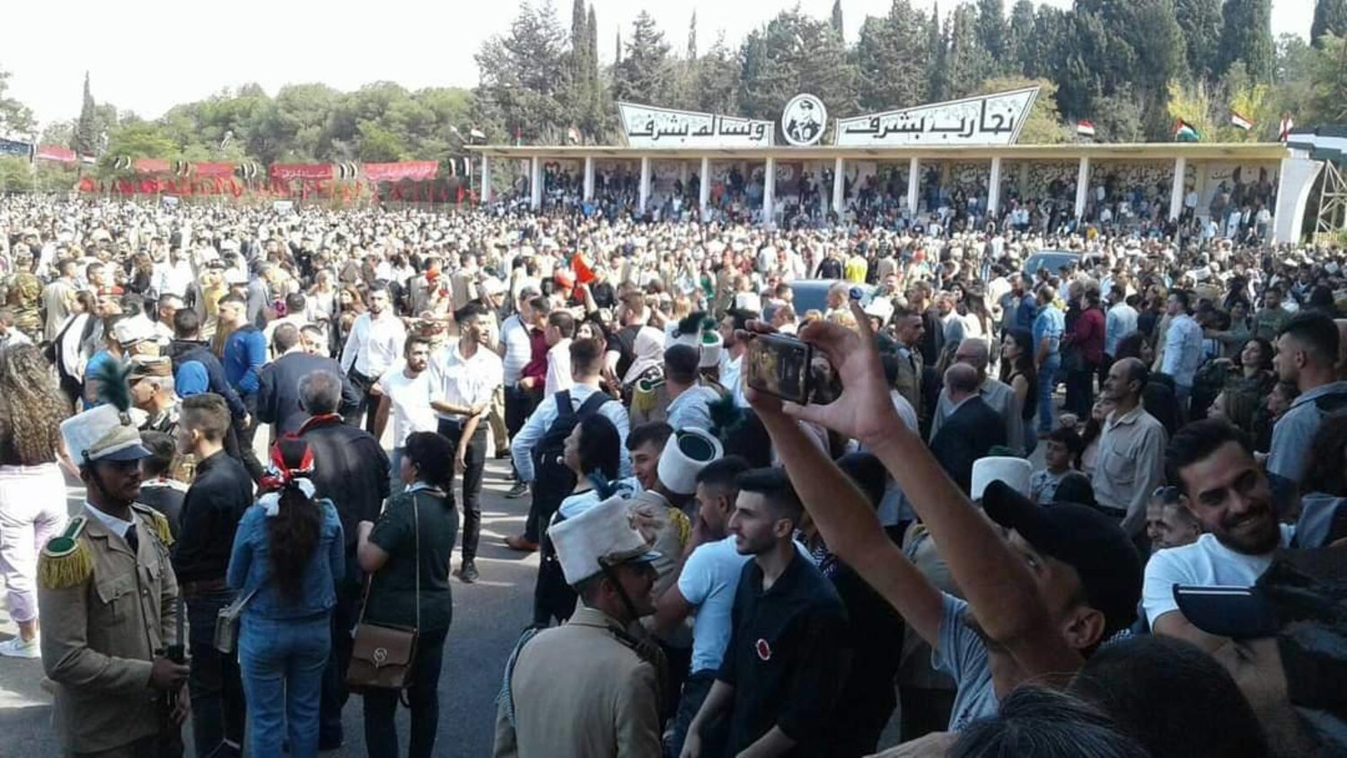 عن الثورة السورية ومفاعيلها على مختلف الجماعات