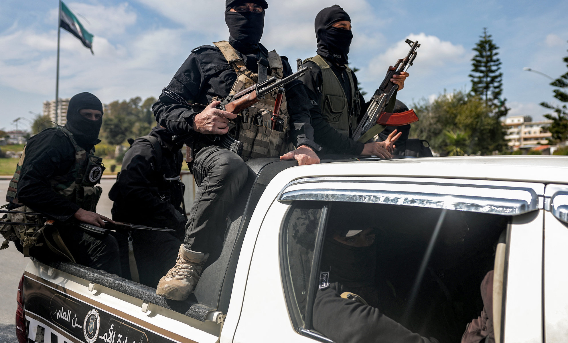 الساحل السوري: ٣ مجازر جديدة ...والقتلى إلى ارتفاع 