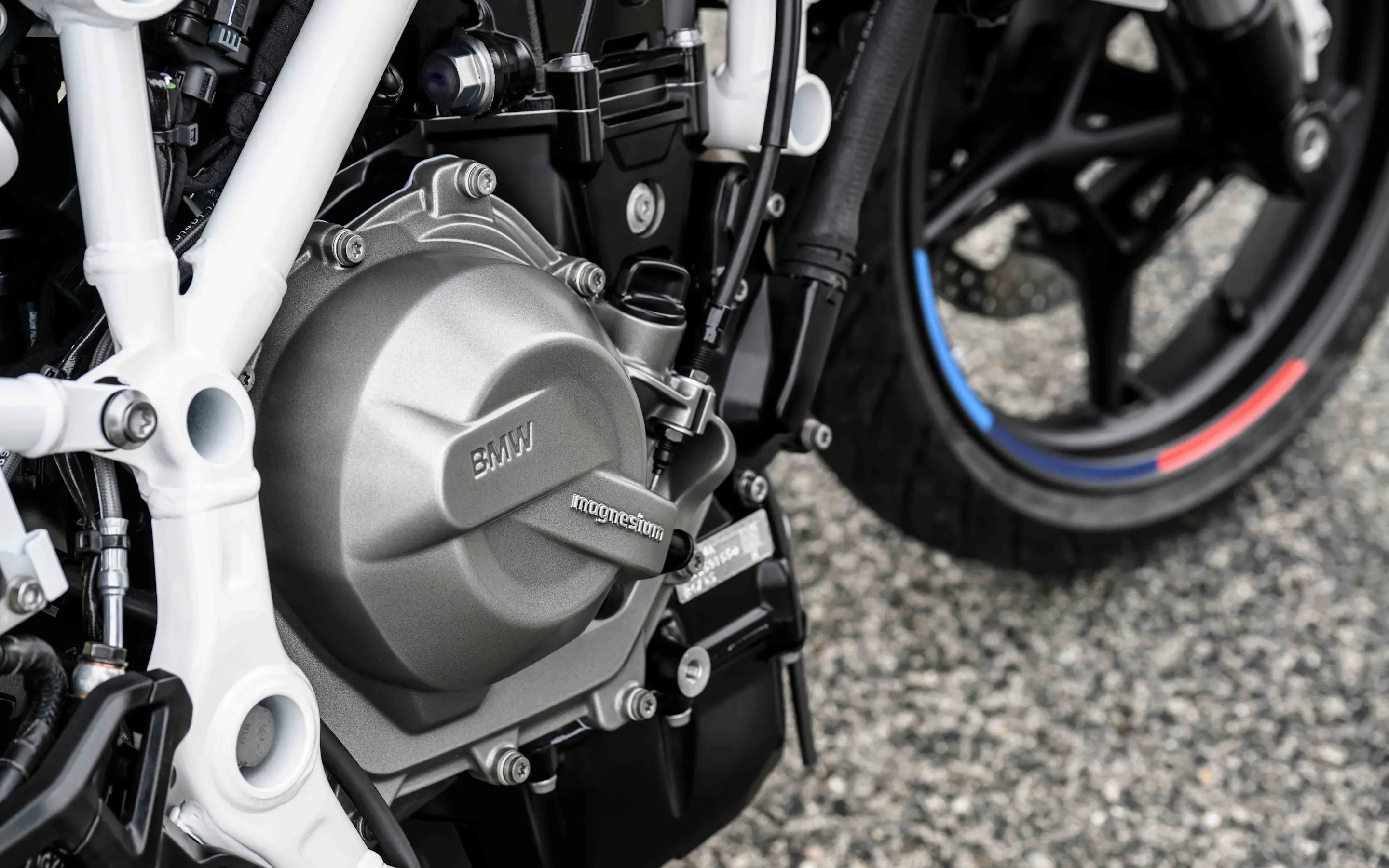 P90655315 highRes bmw-f-450-r 11zonT