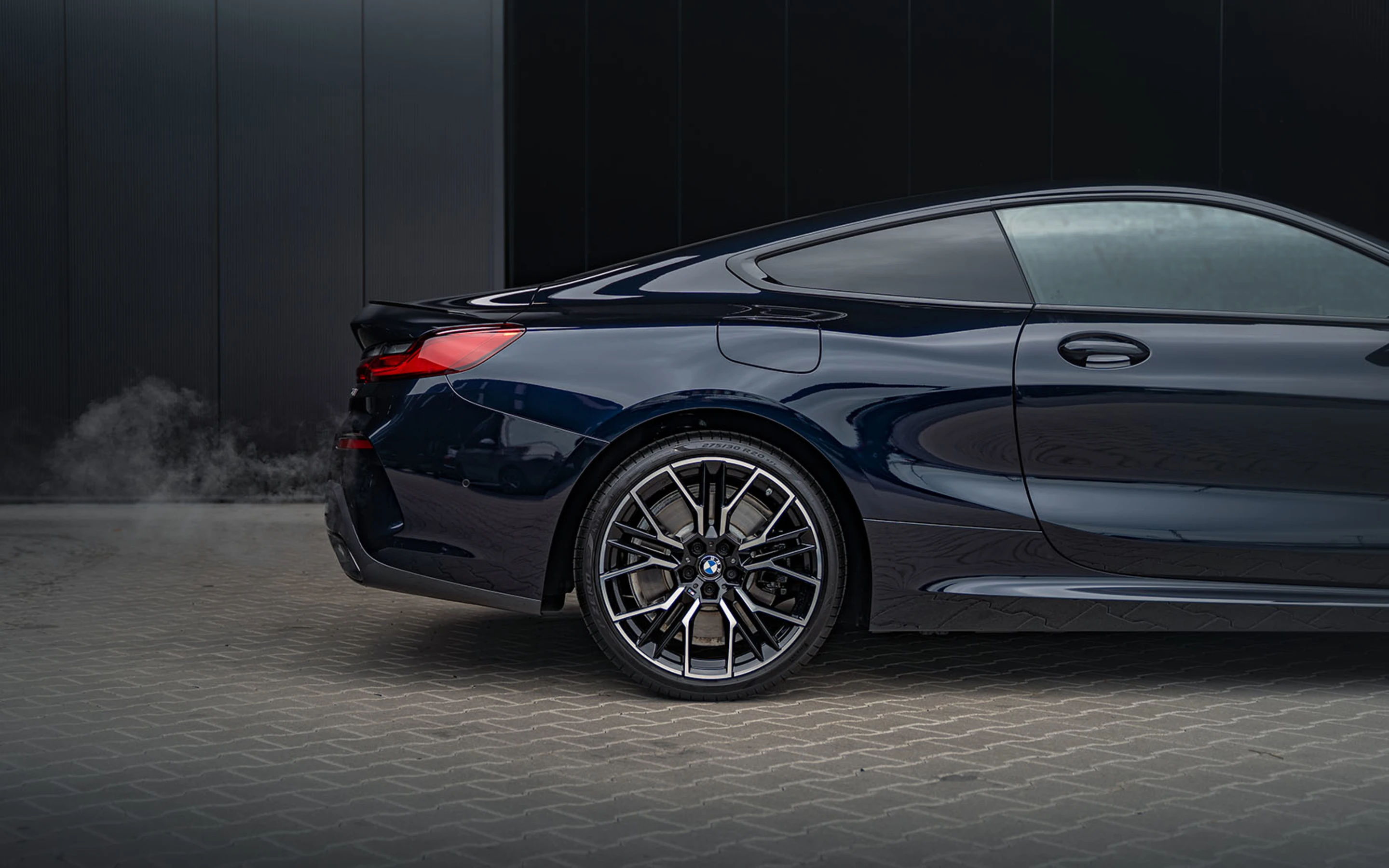BMW_8_Serie_Coupe_Exterieur_Dusseldorp_BMW