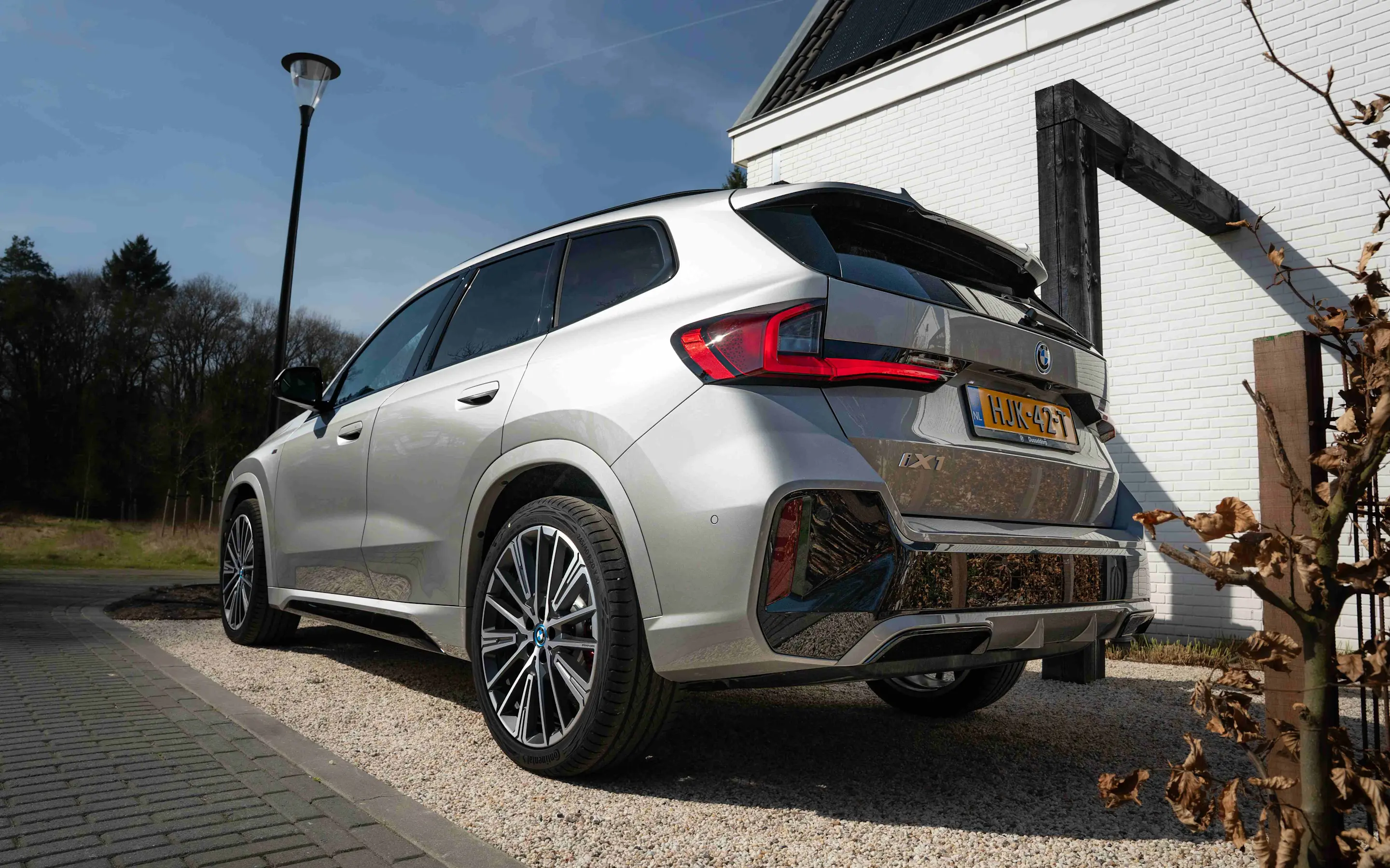 bmw_iX1_exterieur_dusseldorp_bmw