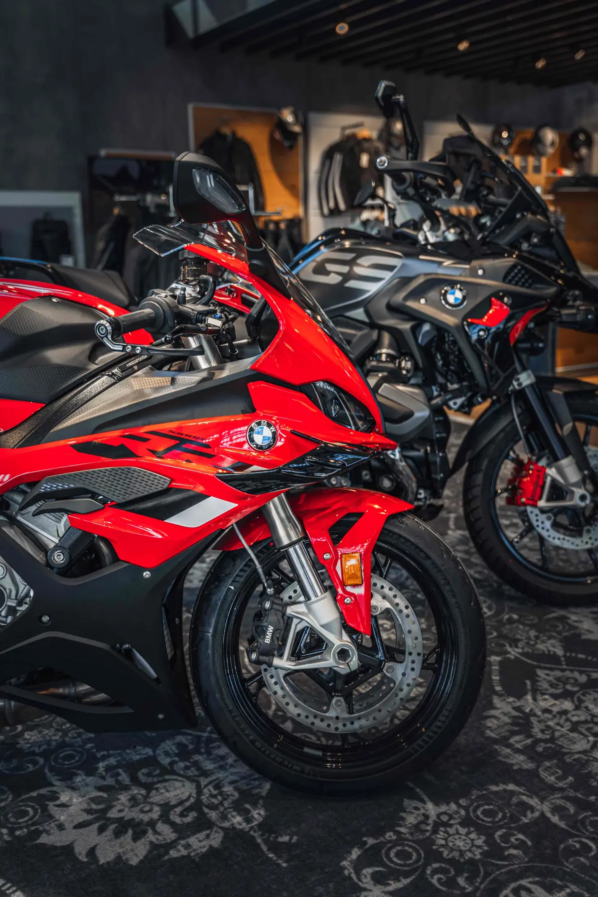 BMW S 1000 RR - REMMEN - AFBEELDING