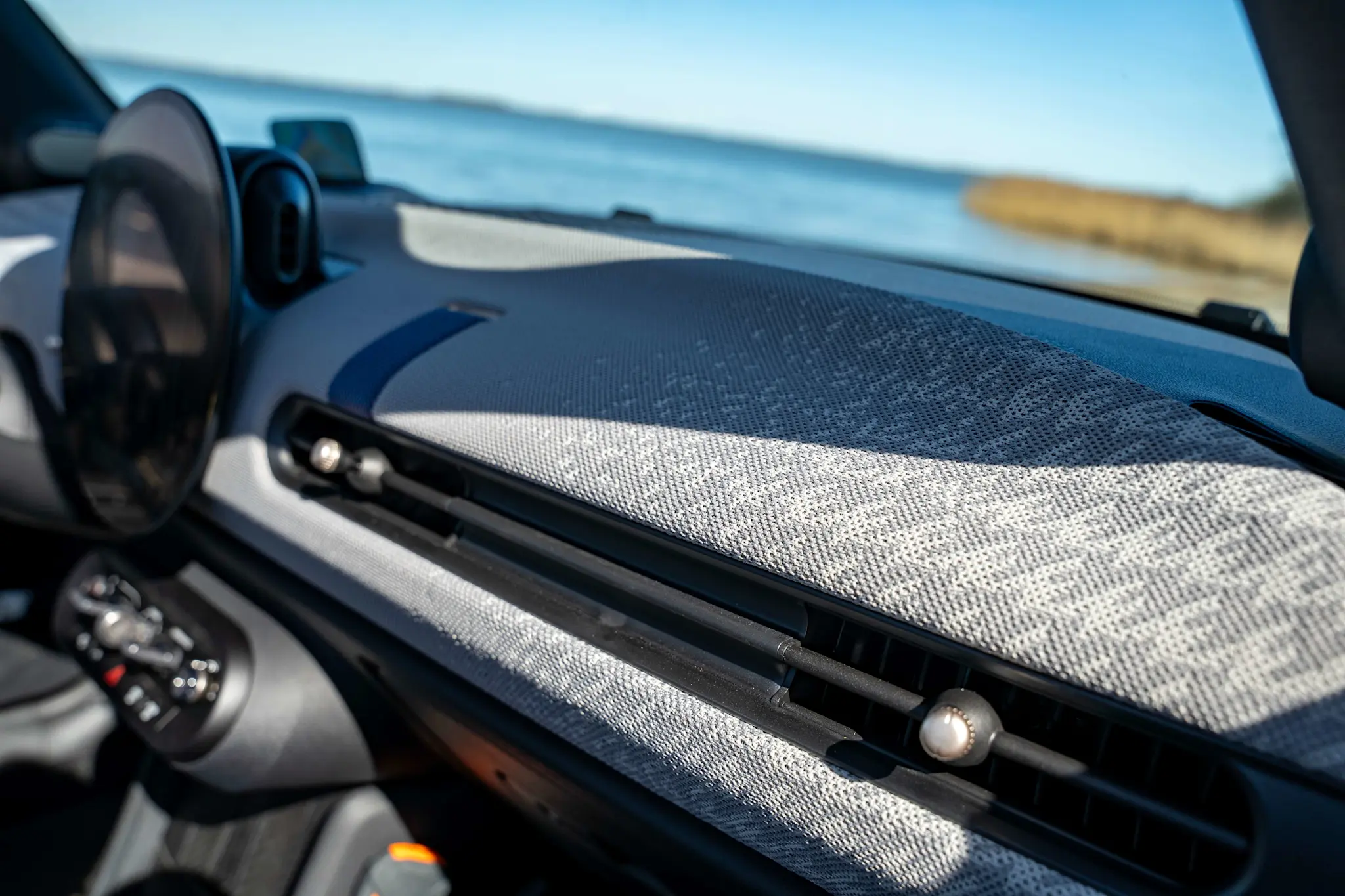 DUS03817 0004 DUS04439 11zon