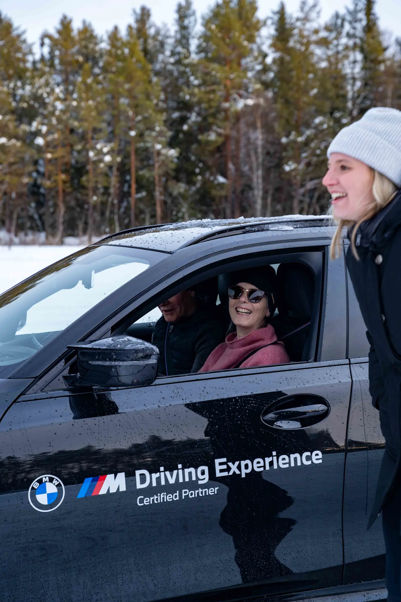 WinterExperience Emma 0002 DUS05197 11zon